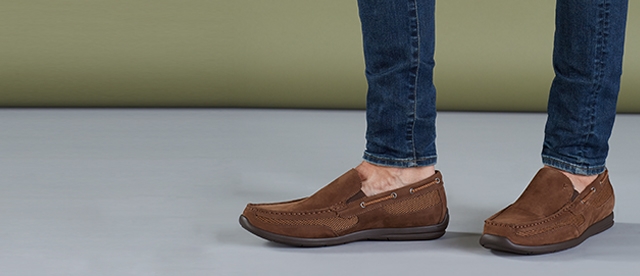 vionic wide men's shoes