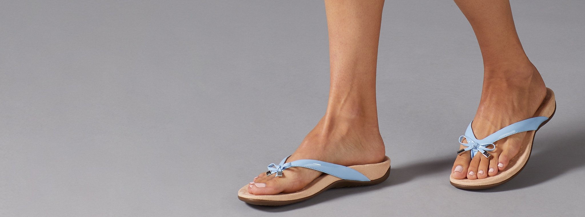vionic ankle strap sandals