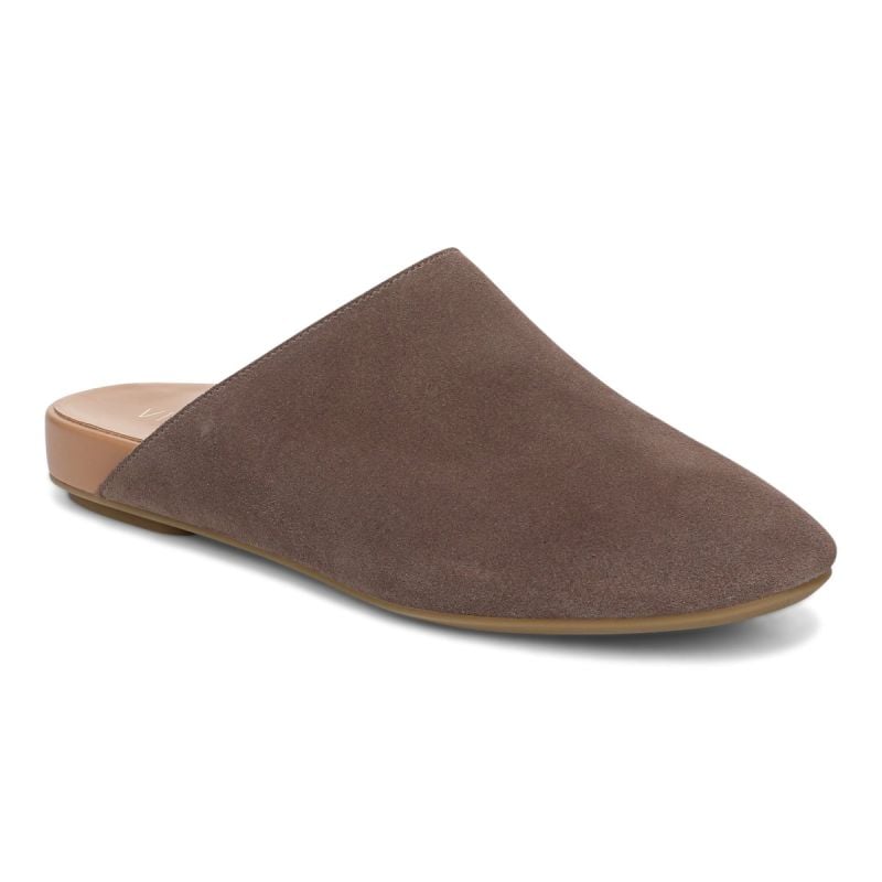 opal_driftwoodsuede_silo.jpg