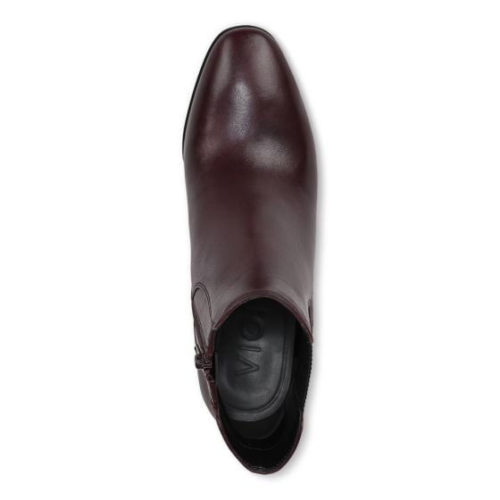 Mulled Wine Leather