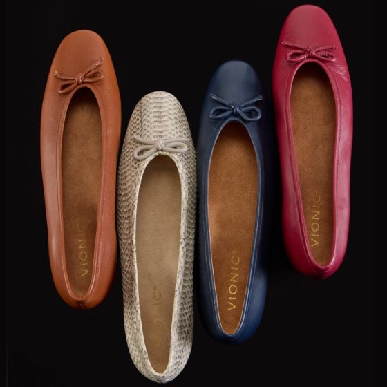 Larissa Wedge Flat