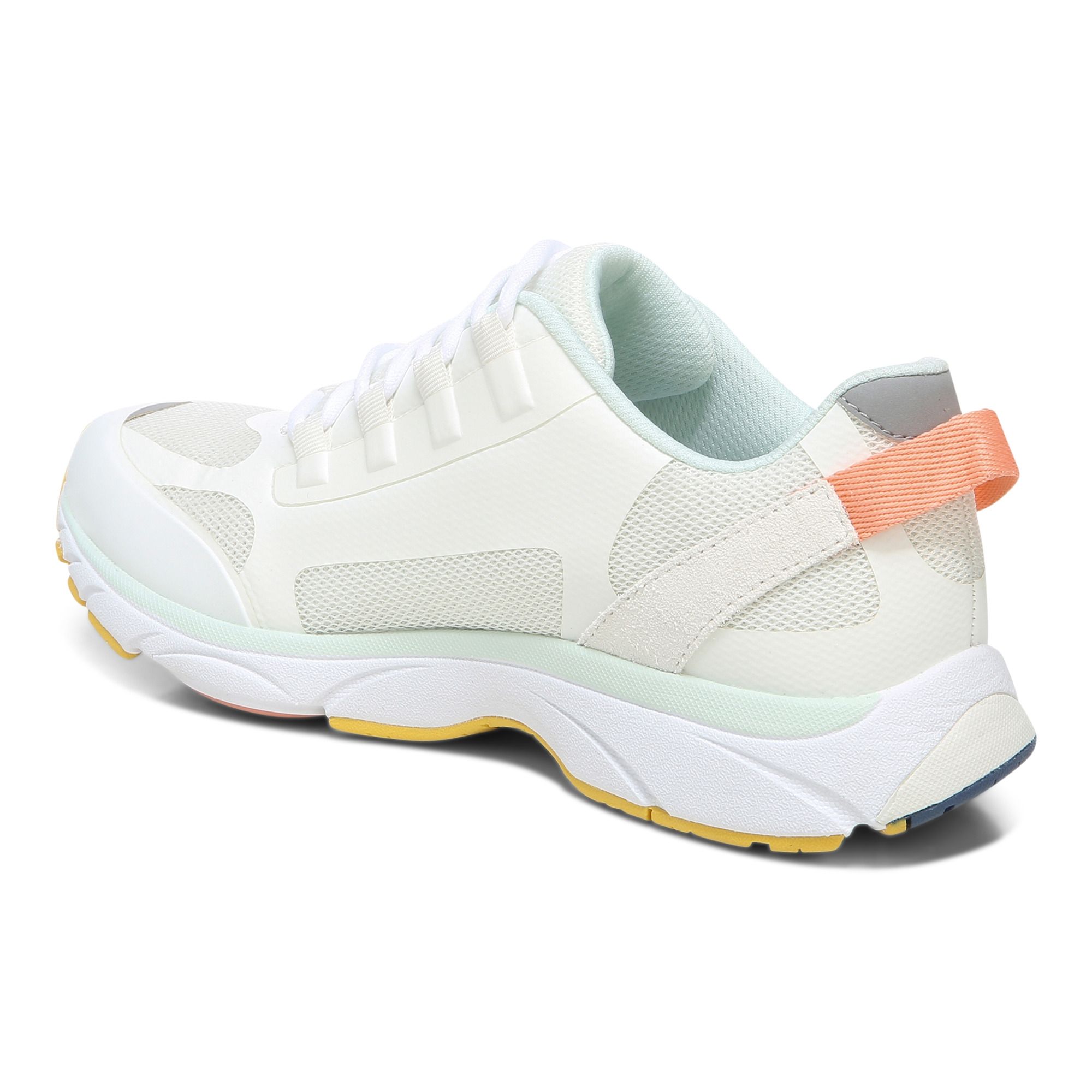 vionic edin sneaker