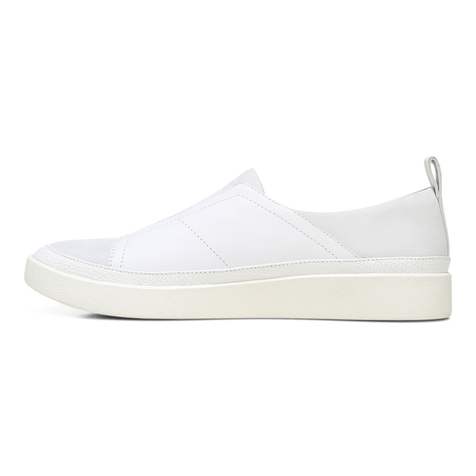 vionic zinah slip on sneaker