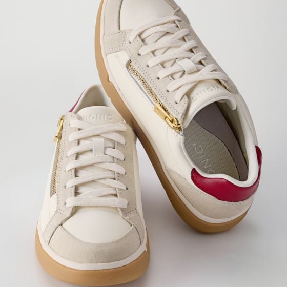 City Walk AXS Sneaker