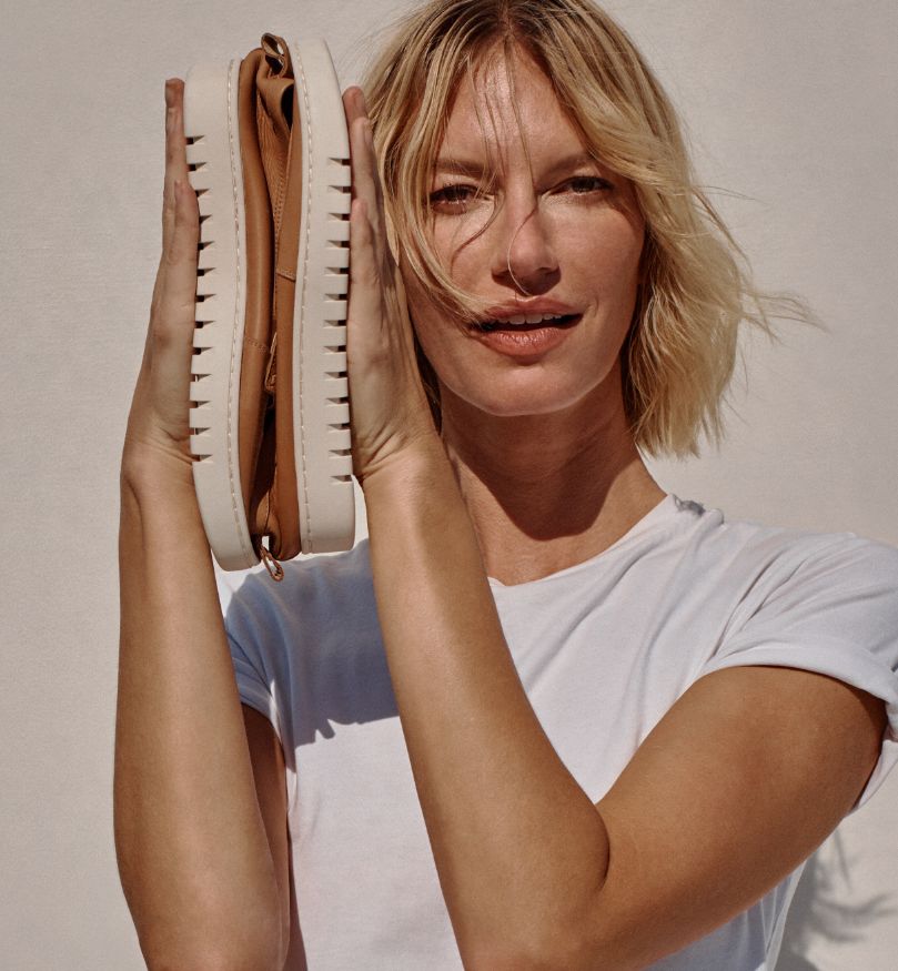 vionic stevie high top