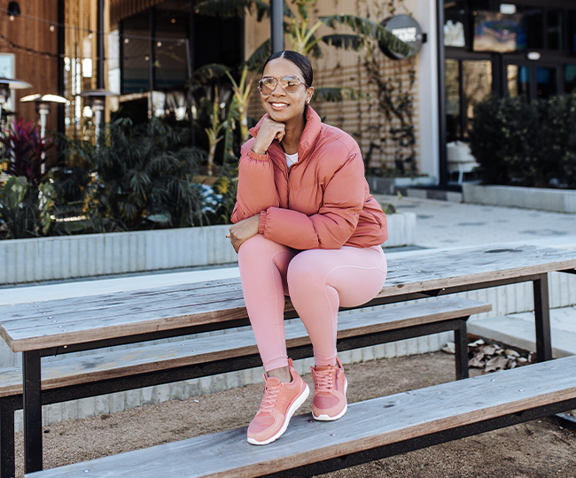 vionic pink sneakers