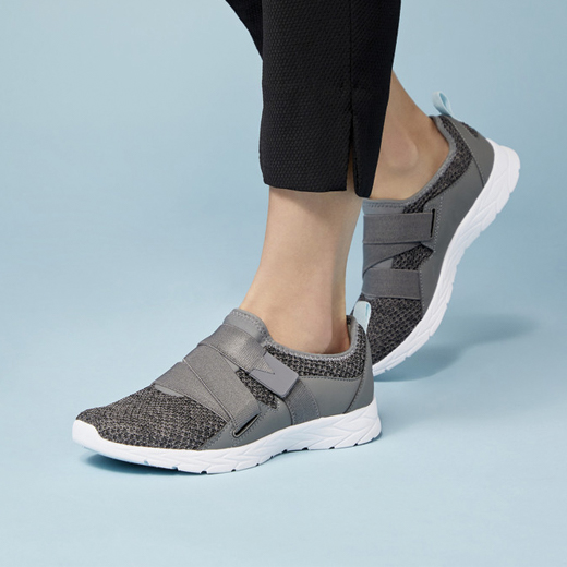 Aimmy Active Sneaker - Women's Shoes